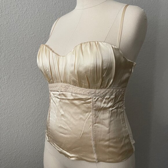 Reformation Kessie Silk Top in Sugar (Off-White, Cream), Size 12 - Picture 4 of 8